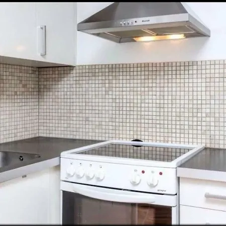 Silent Street, Downtown Apartment *